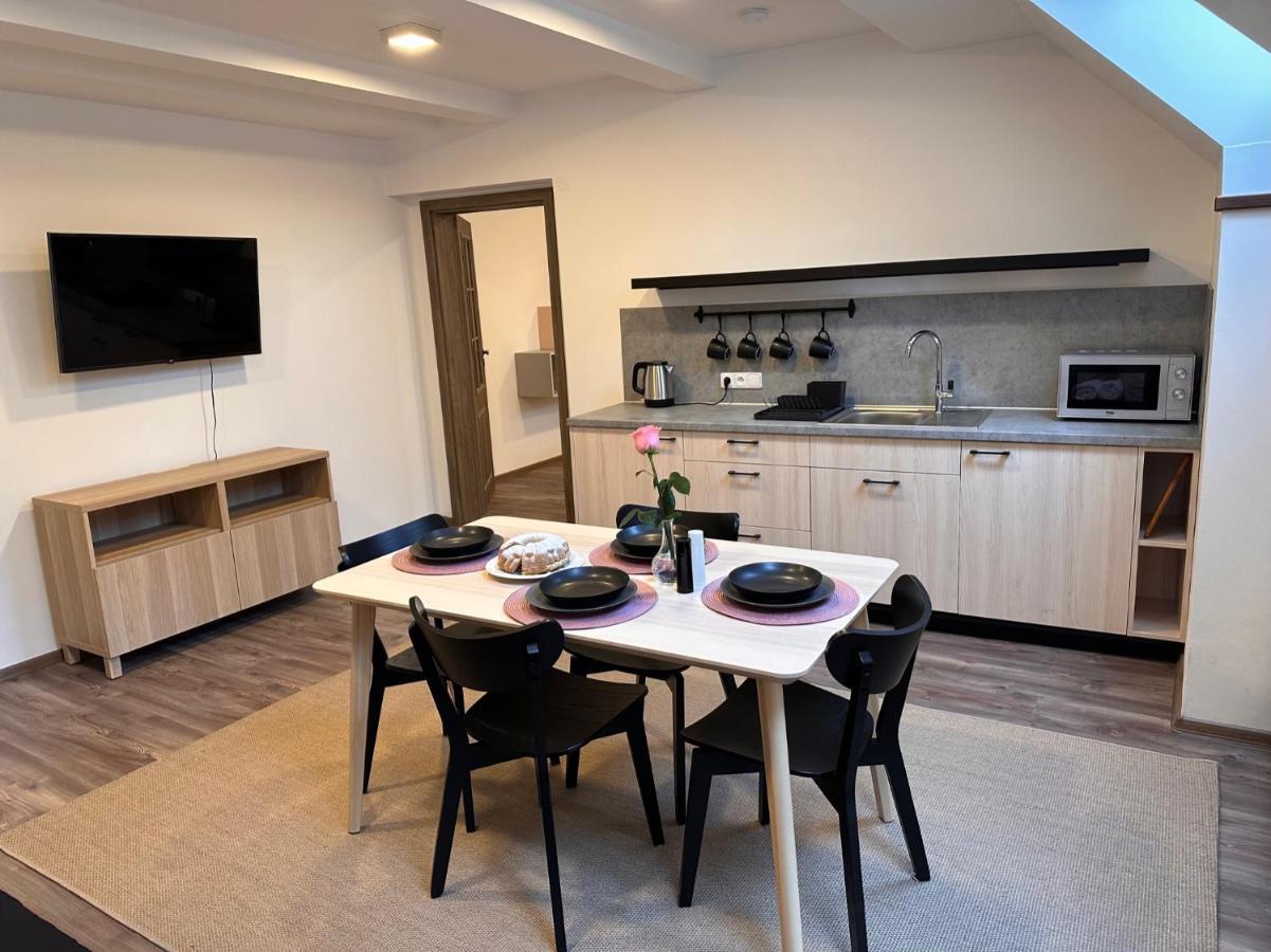 Apartmany Na Mlyne Nove Mesto na Morave Ngoại thất bức ảnh